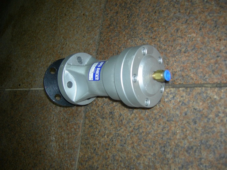190_C.jpg